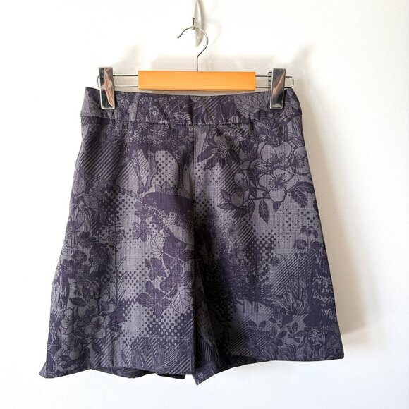 Lululemon Team Canada WovenAir High-Rise Short 6" COC Logo Size 4 - Picture 5 of 7